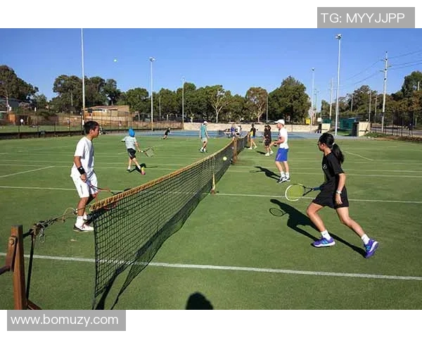 北京网球队边路渗透战术解析与实战应用探讨 北京网球队边路渗透战术解析与实战应用探讨