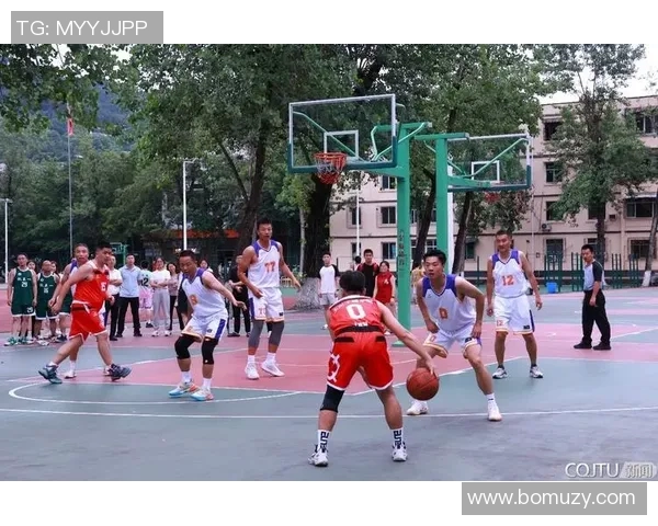 重庆篮球队的意识提升与团队凝聚力探讨聚焦篮球发展新方向 重庆篮球队的意识提升与团队凝聚力探讨聚焦篮球发展新方向