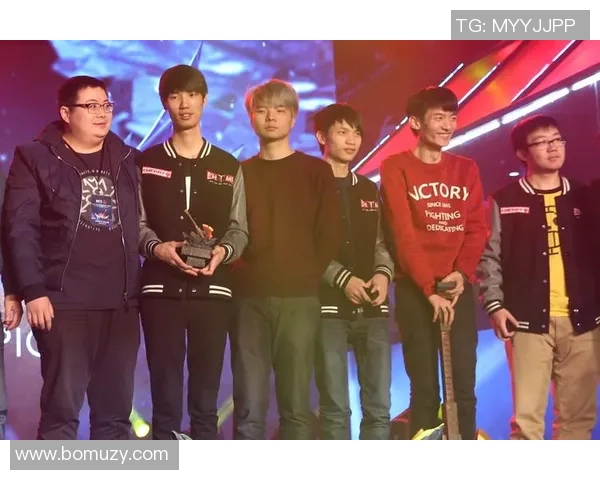 DOTA2分析:探讨LNG战队在战术灵活性上的多样化表现与策略调整 DOTA2分析:探讨LNG战队在战术灵活性上的多样化表现与策略调整