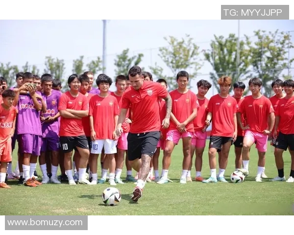 上海足球队在全国锦标赛中的灵活性表现分析与评价