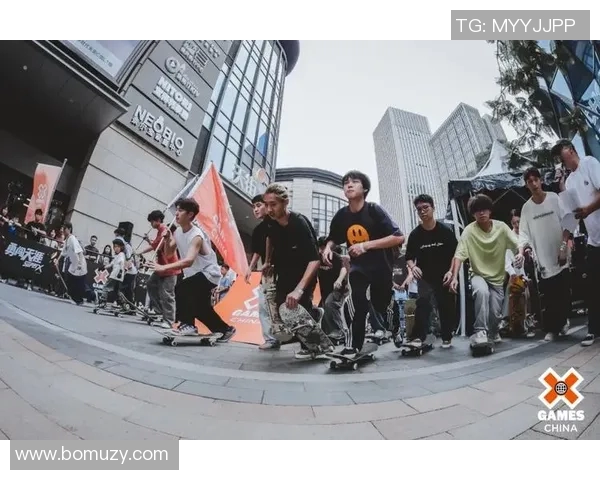 重庆滑板队的节奏探索与文化碰撞之旅