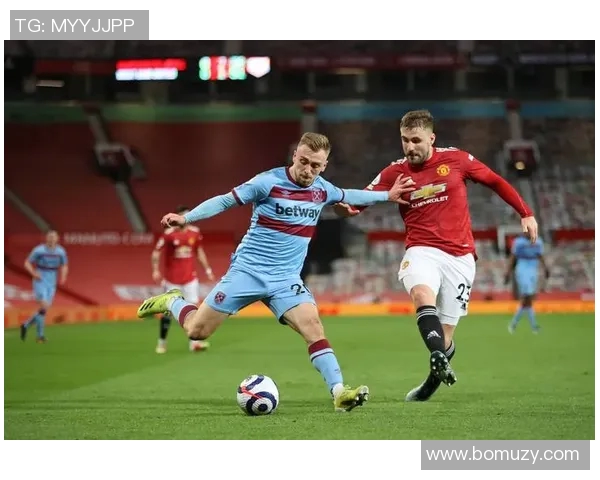 利物浦与曼联激战回顾精彩瞬间与关键进球全记录 利物浦与曼联激战回顾精彩瞬间与关键进球全记录