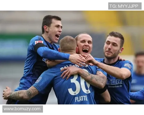 帕德博恩与圣球队激战在即谁能在这场较量中脱颖而出