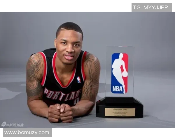 达米安利拉德：从波特兰到冠军梦想的篮球之路与奋斗历程
