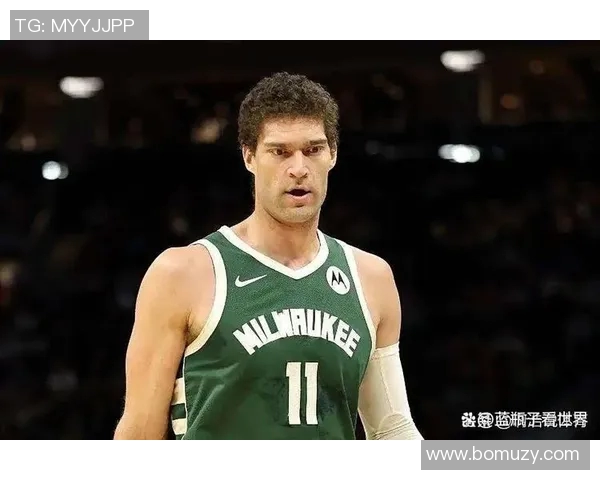 布鲁克洛佩斯:从NBA巨星到篮球战术的深度解析与发展历程 布鲁克洛佩斯:从NBA巨星到篮球战术的深度解析与发展历程