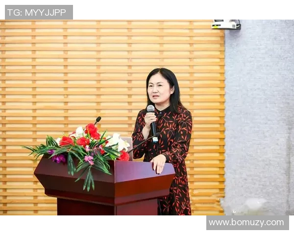 李丽专访:从街头舞者到舞台之星的成长之路与心路历程MBA 李丽专访:从街头舞者到舞台之星的成长之路与心路历程MBA