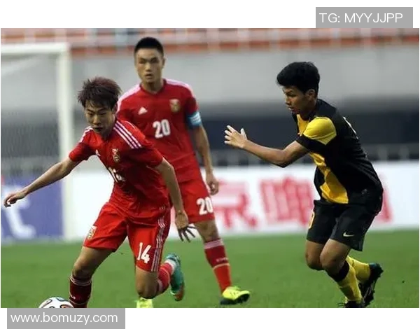 贝里与莫克姆的对决揭示了足球战术的新趋势与未来发展方向